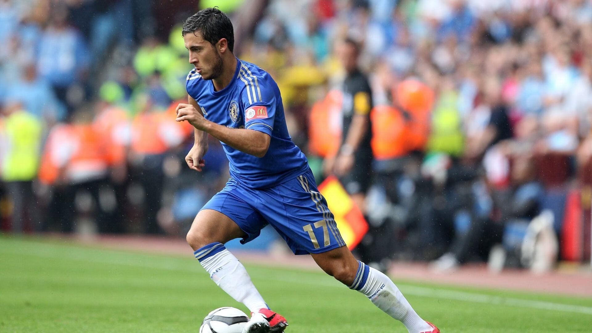 巴特尔的强硬防守为袋鼠队提供了更多反击空间,巴特尔打篮球视频